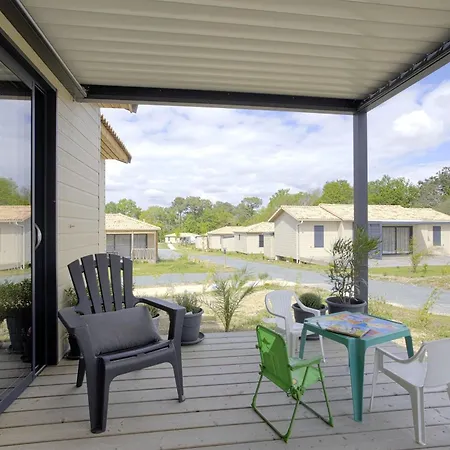 Le Chalet Firea - Welkeys בית נופש